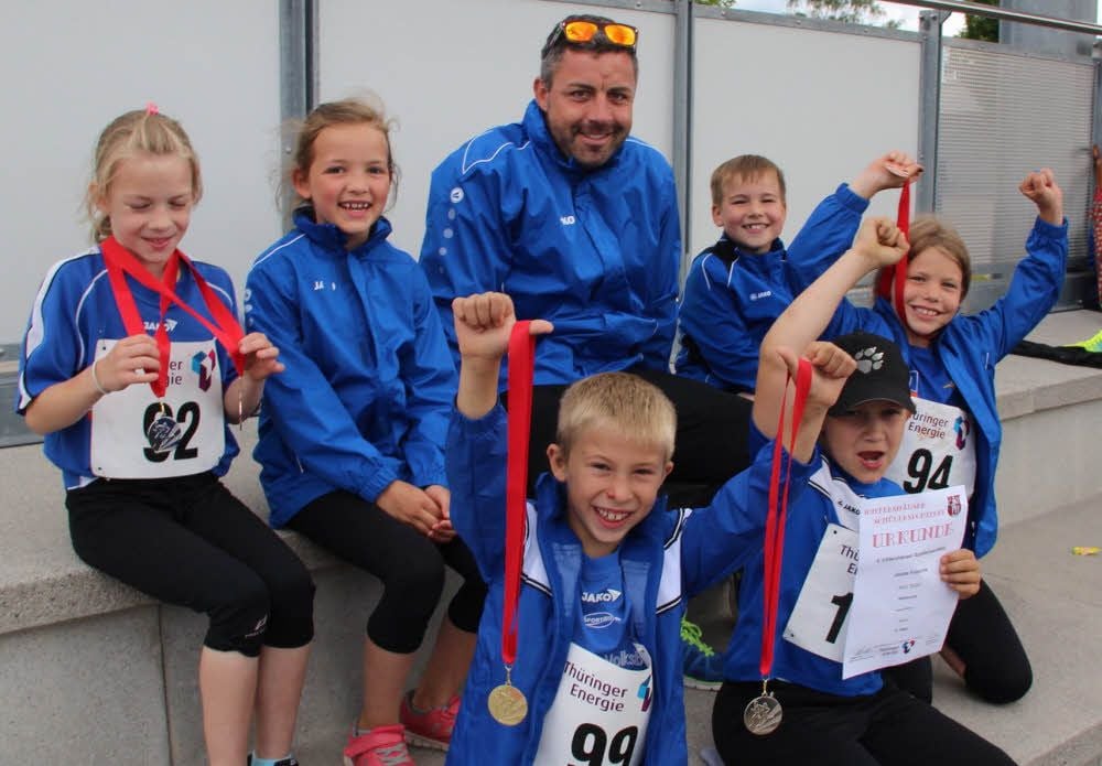 Die ASV-Minis mit Trainer Ronny Wagner sind erfolgreich.