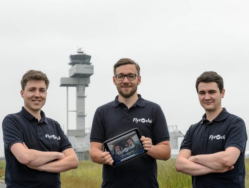 Kim Becker, Marcus Loffhagen und Peter Nürnberger (von links) haben eine Mitflugzentrale gegründet. Über eine Internetseite können auch Flüge mit Kleinflugzeugen vom Flughafen Leipzig/Halle gebucht werden.