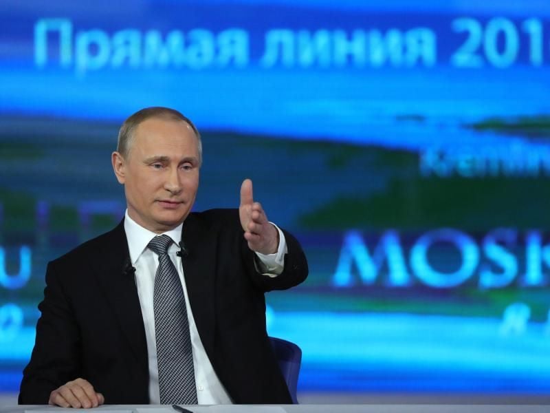 Russlands Präsident Wladimir Putin spricht während seiner traditionellen Bürgersprechstunde in Moskau. Foto: Michael Klimentyev/Sputnik/Kreml