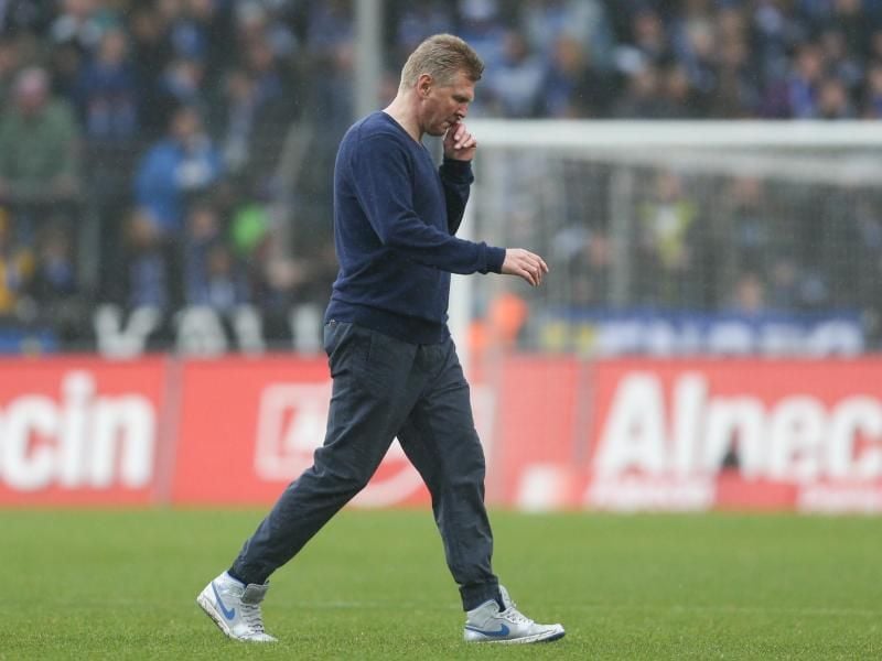 Das Paderborner Experiment Stefan Effenberg ist gescheitert. Foto: Friso Gentsch