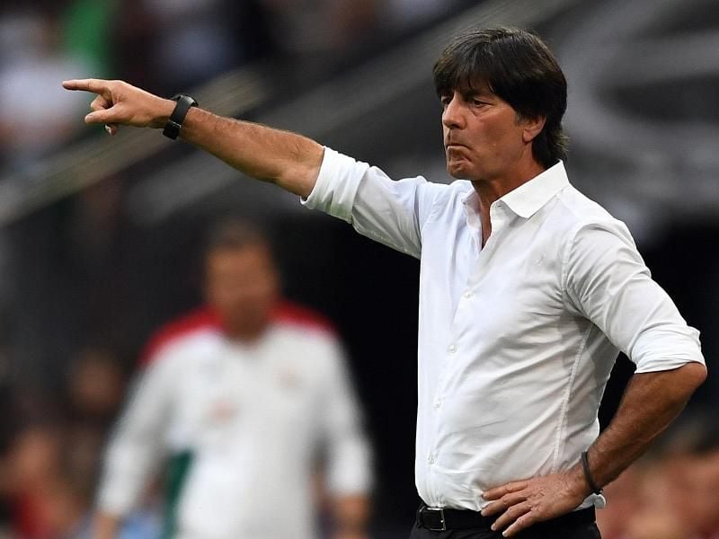 Bundestrainer Joachim Löw freute sich über den Sieg. Foto: Federico Gambarini