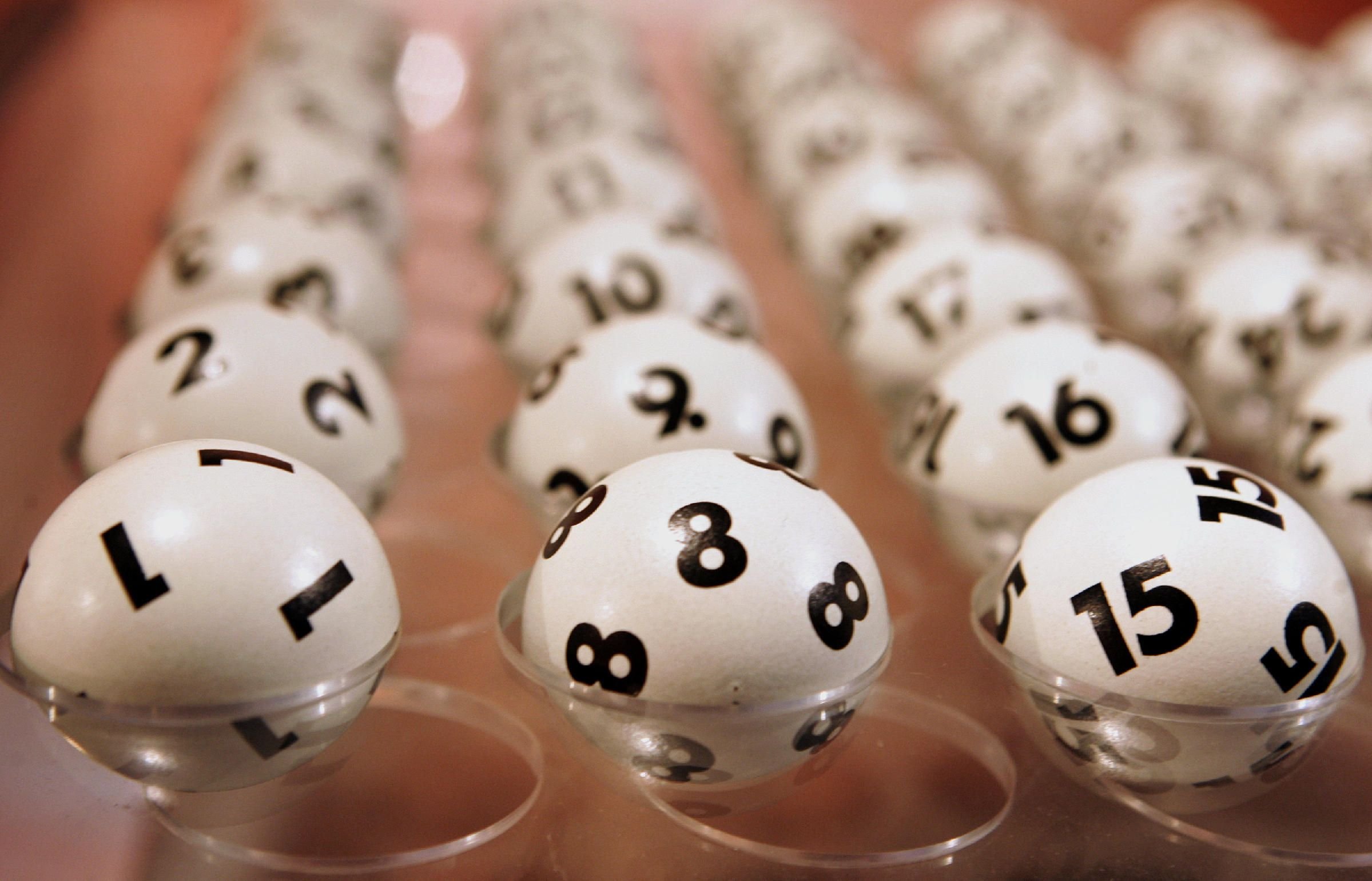 Geld ist nicht alles im Leben – davon können viele Lottogewinner ein Lied singen.