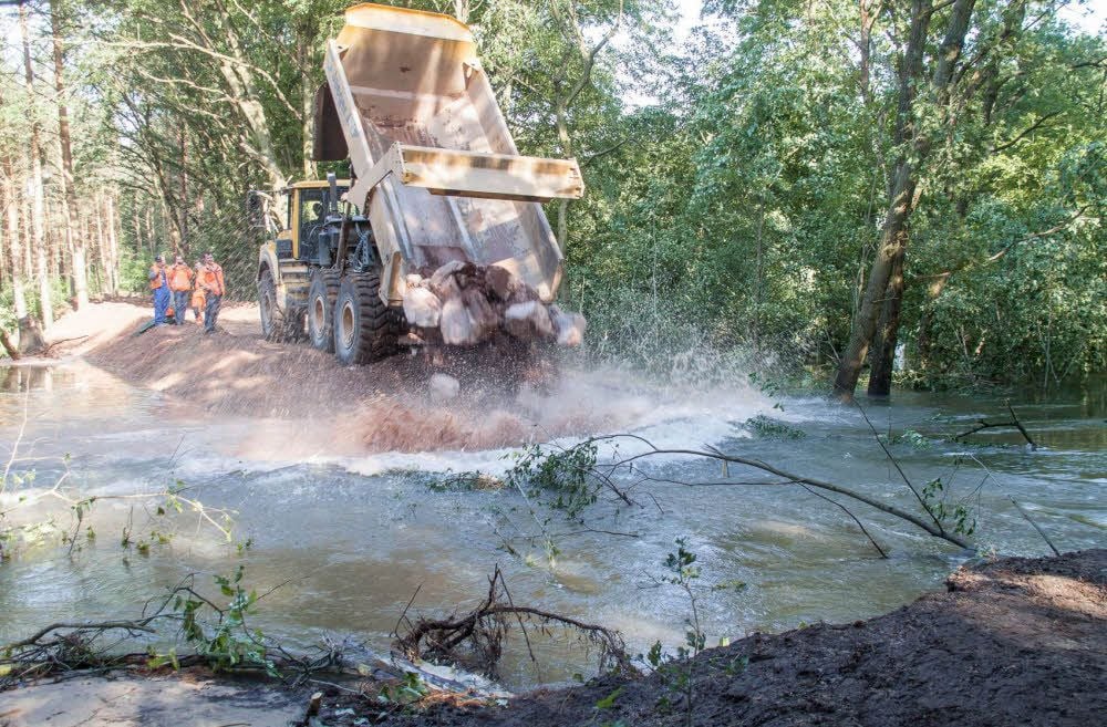 Versuch, die Lücke beim Hochwasser 2013 zu schließen