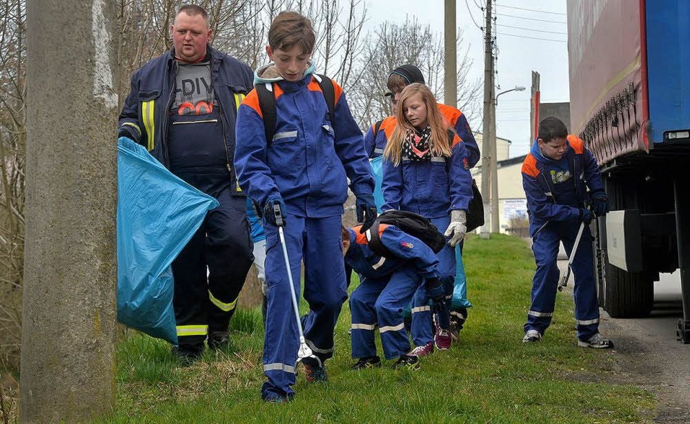 Auch die Jugendfeuerwehr des Ortes hat sich wieder beteiligt.