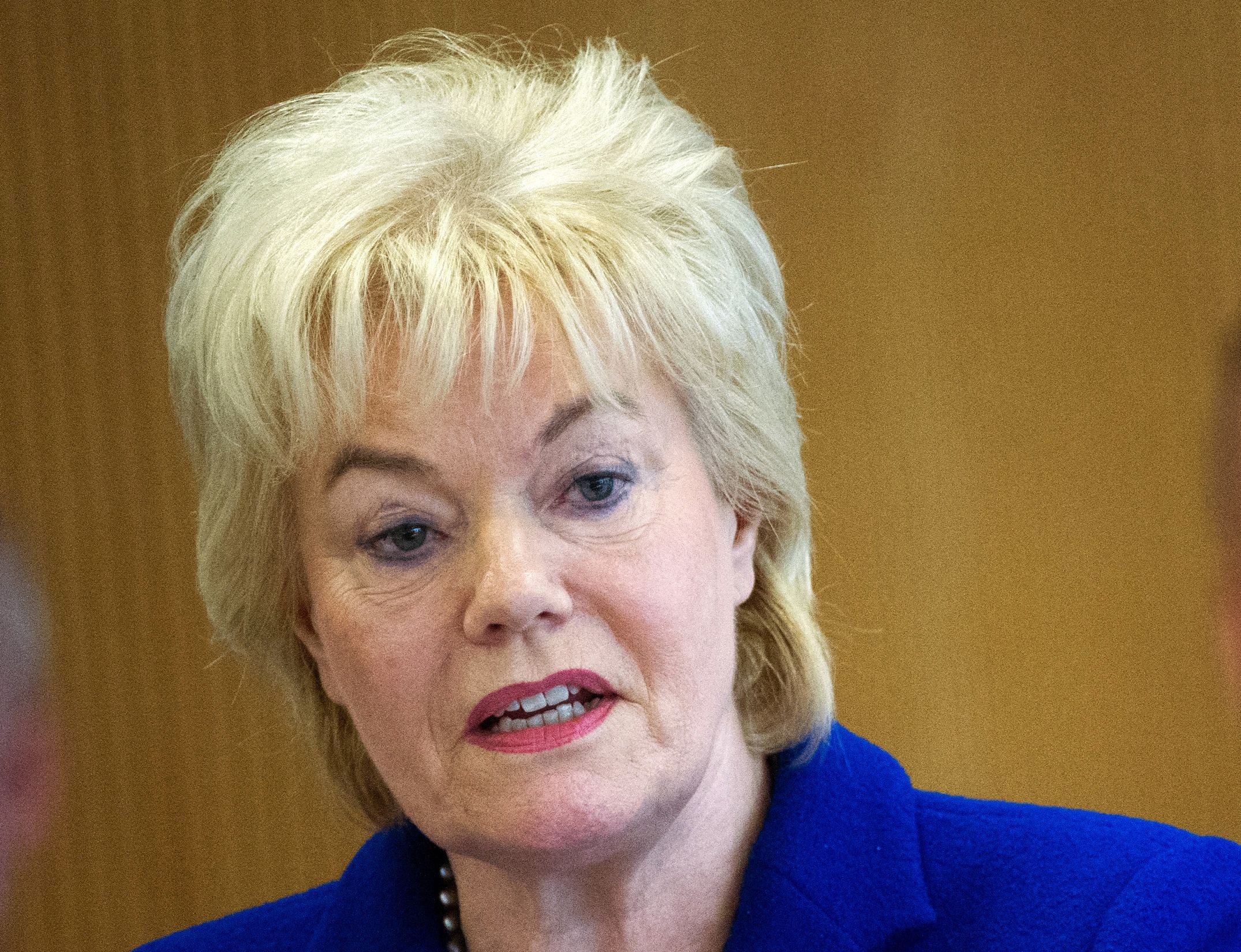 CDU-Politikerin Erika Steinbach sorgte mit ihrem Twitter-Bild für Empörung. Bei dem Foto selbst handelt es sich um eine plumpe Manipulation.