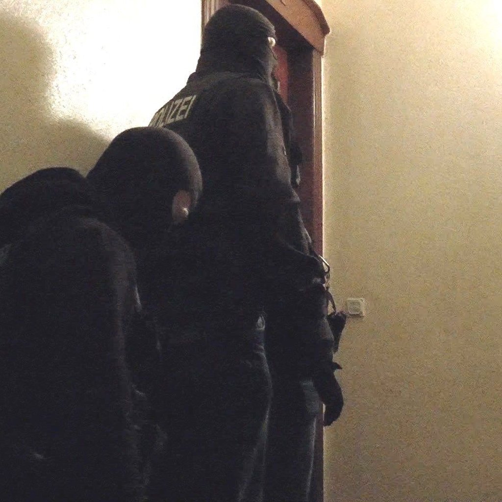 Im Fall der vermissten Kezhia H. aus Klötze hat die Polizei die Wohnanschrift eines 42-Jährigen durchsucht.