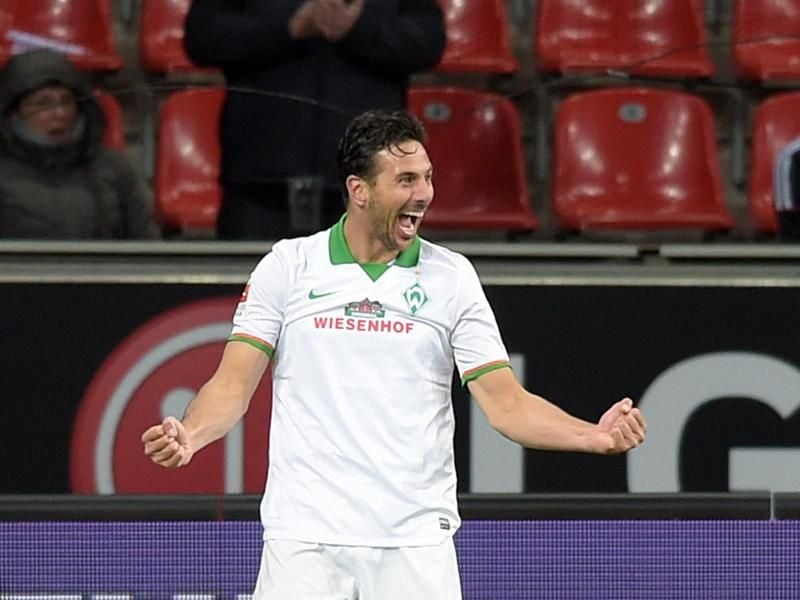 Claudio Pizarro traf dreifach gegen Bayer 04 Leverkusen. Foto: Federico Gambarini