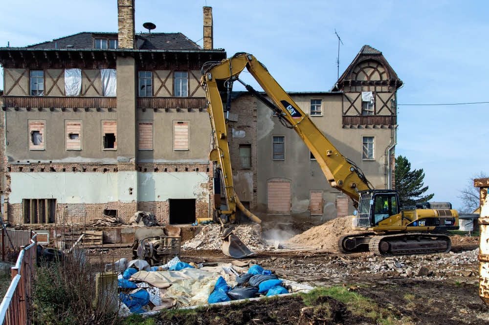 Abbruch vor dem Neubau