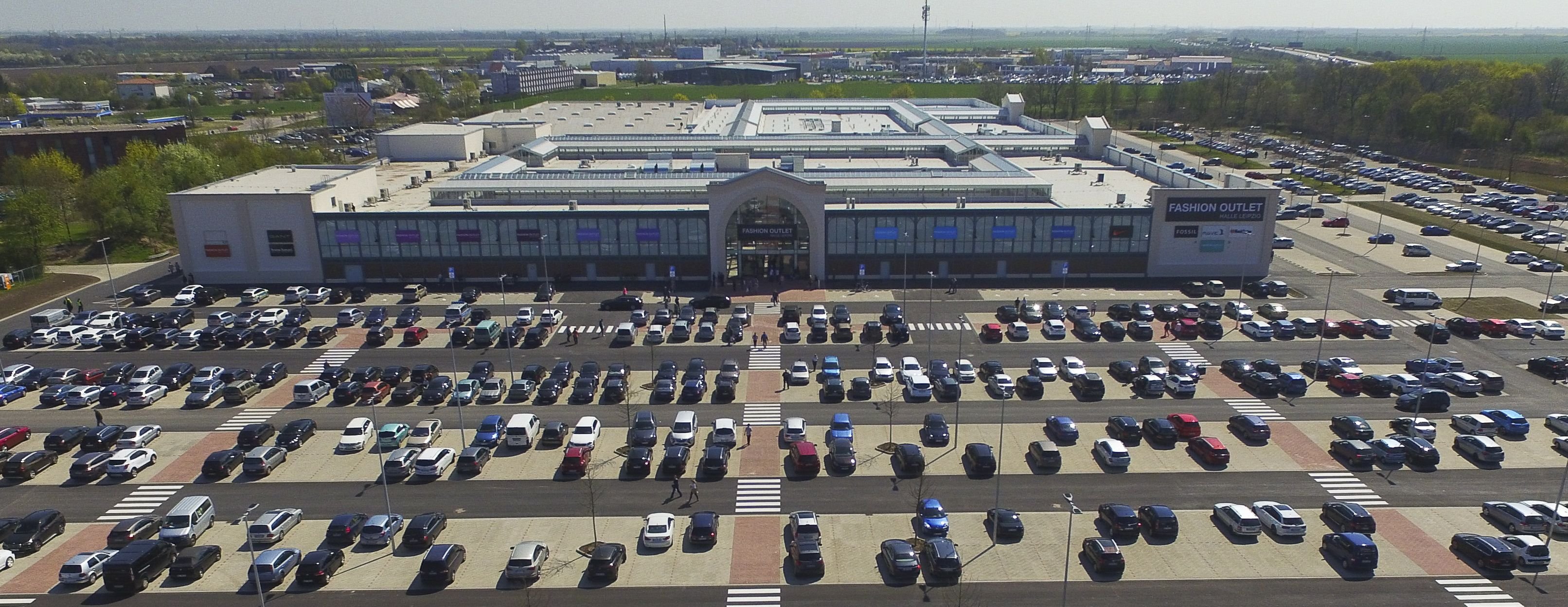 Das Fashion Outlet Center in Brehna aus der Luft