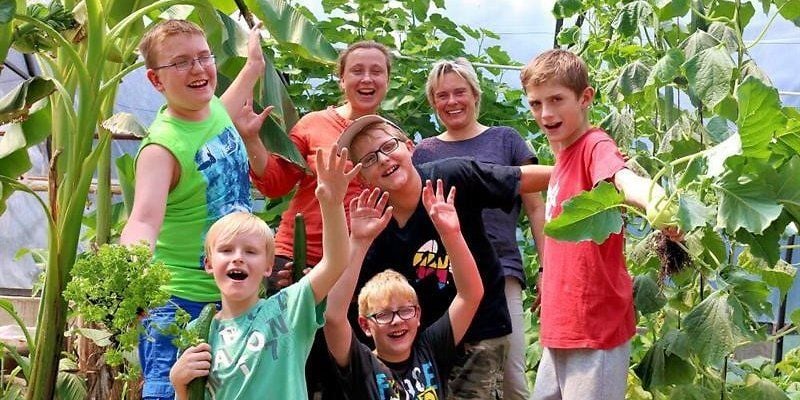 Projekte wie der „Grüne Daumen“ in Köthen werden seit 20 Jahren vom Verein „Wir helfen“ unterstützt.