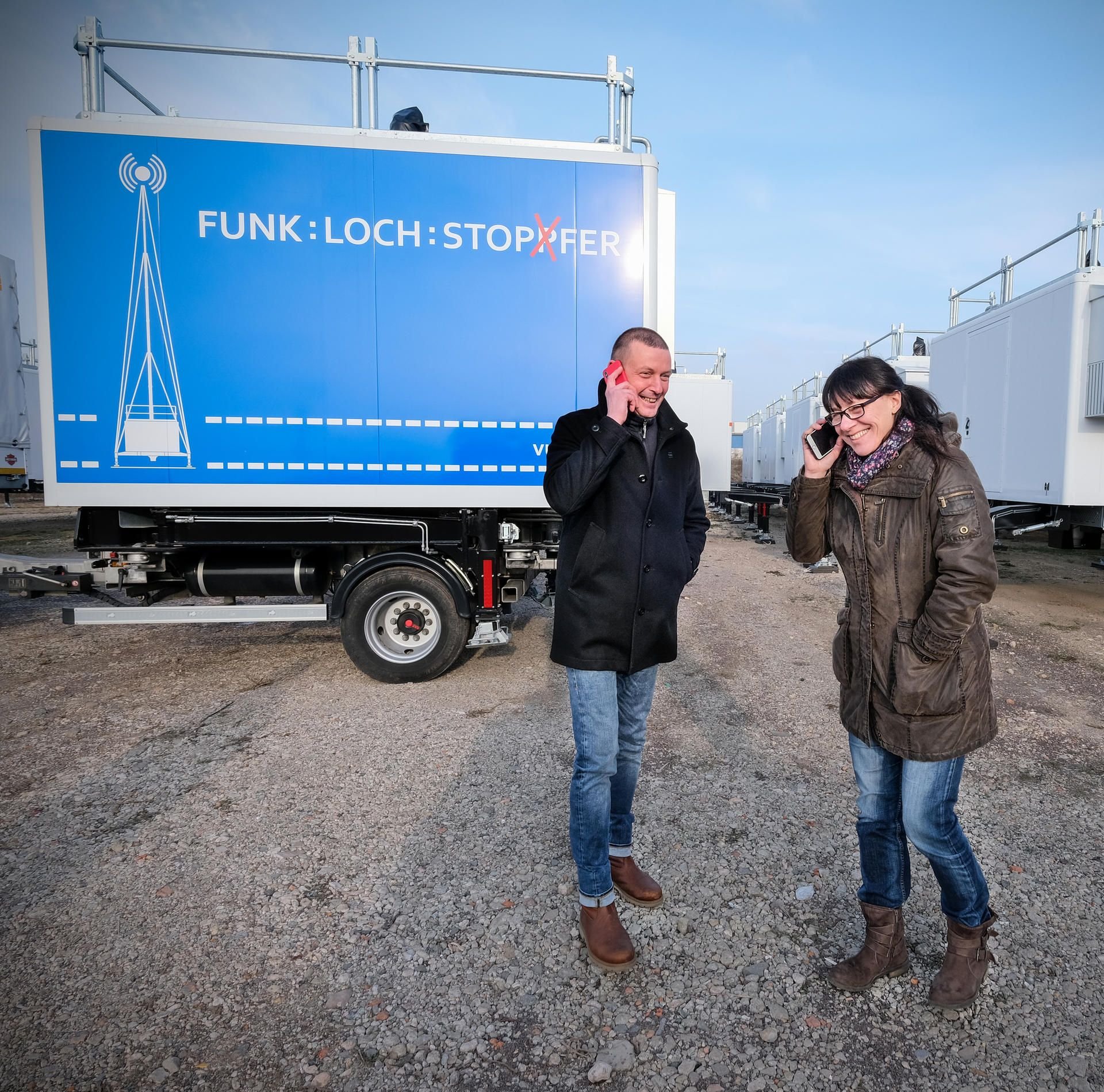 Wie viele Balken braucht es zum Glück? Ralf Freywald will mit seiner Firma den Handyempfang in Sachsen-Anhalt verbessern.