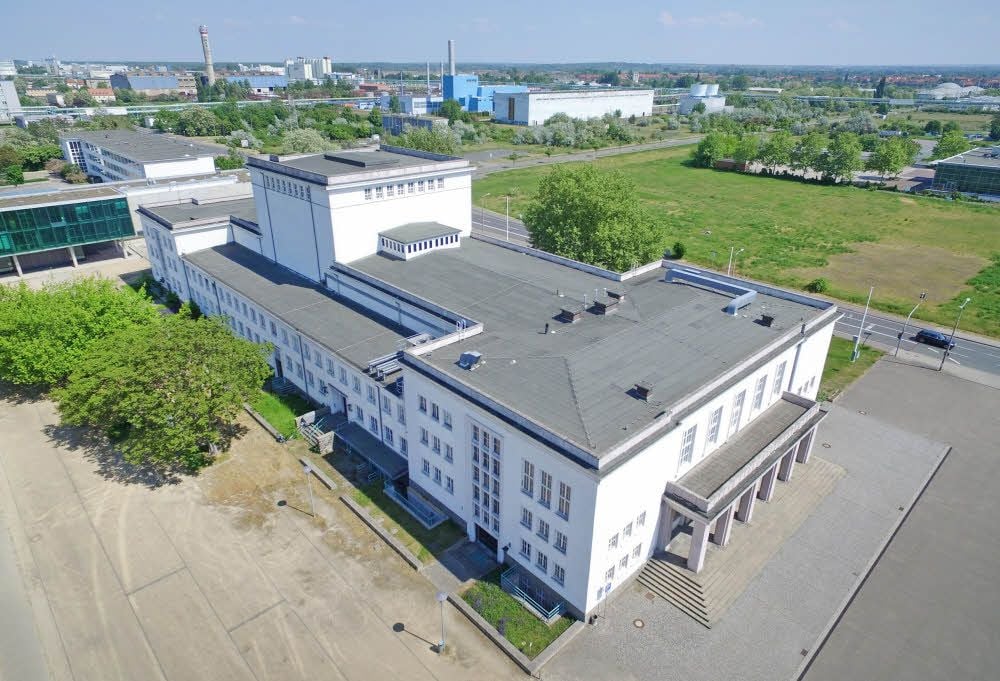 Bitterfelds Kulturpalast bleibt im Gespräch. Ein neuer möglicher Investor präsentiert sein Konzept.