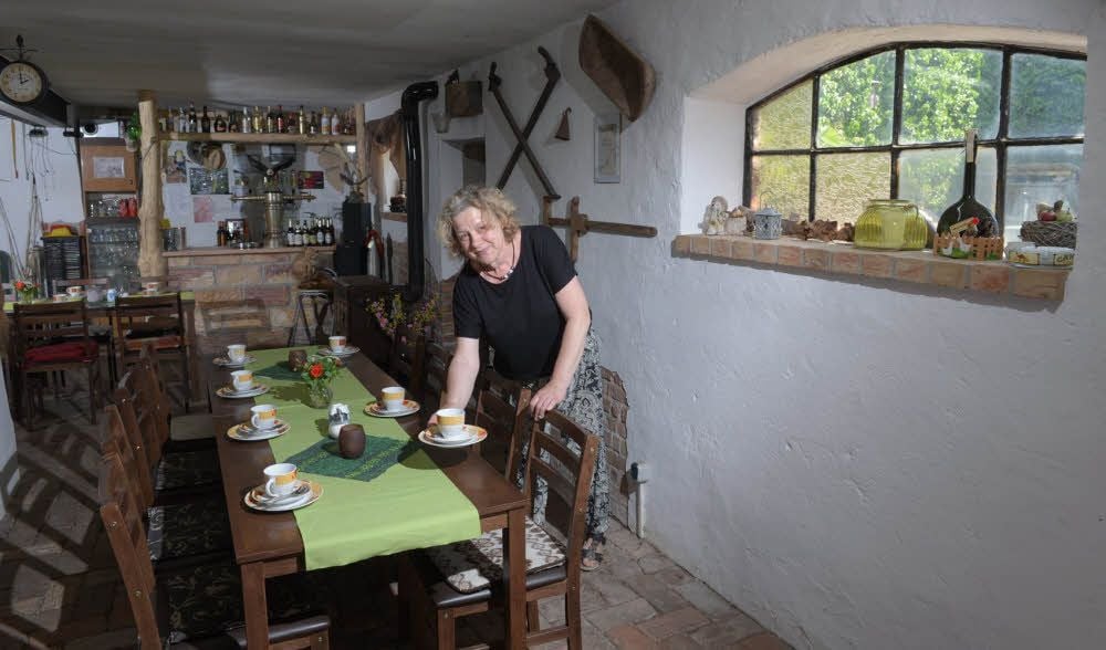 „Eisstall“ nennt Margit Krebs ihr kleines Café in Diesdorf.