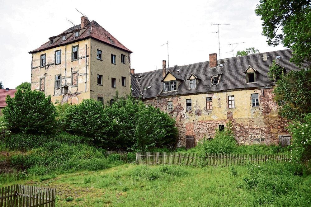 Die Neue Hütte in Wimmelburg ist schon längst kein schöner Anblick mehr. Der Gebäudekomplex verfällt.