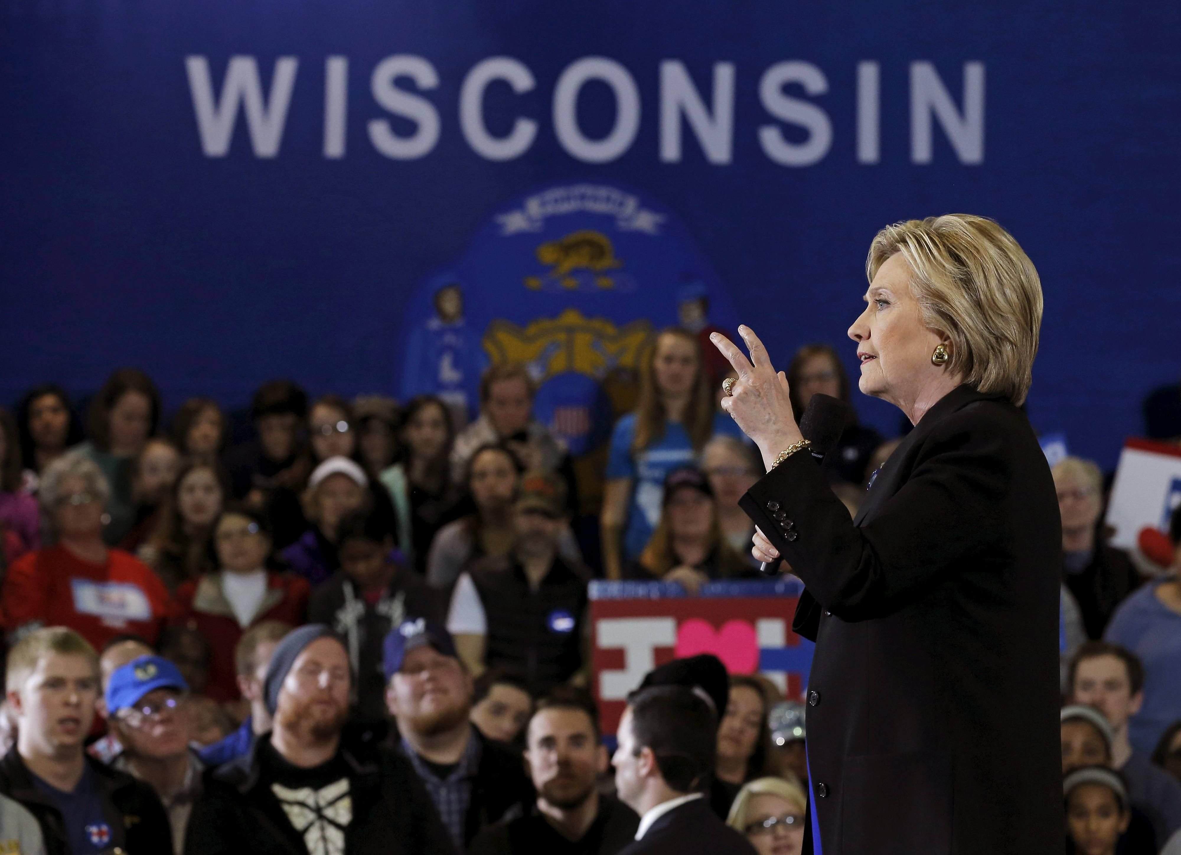 Das Wahlkampf-Lager von Hillary Clinton will die Neuauszählung der Stimmen in Wisconsin unterstützen.