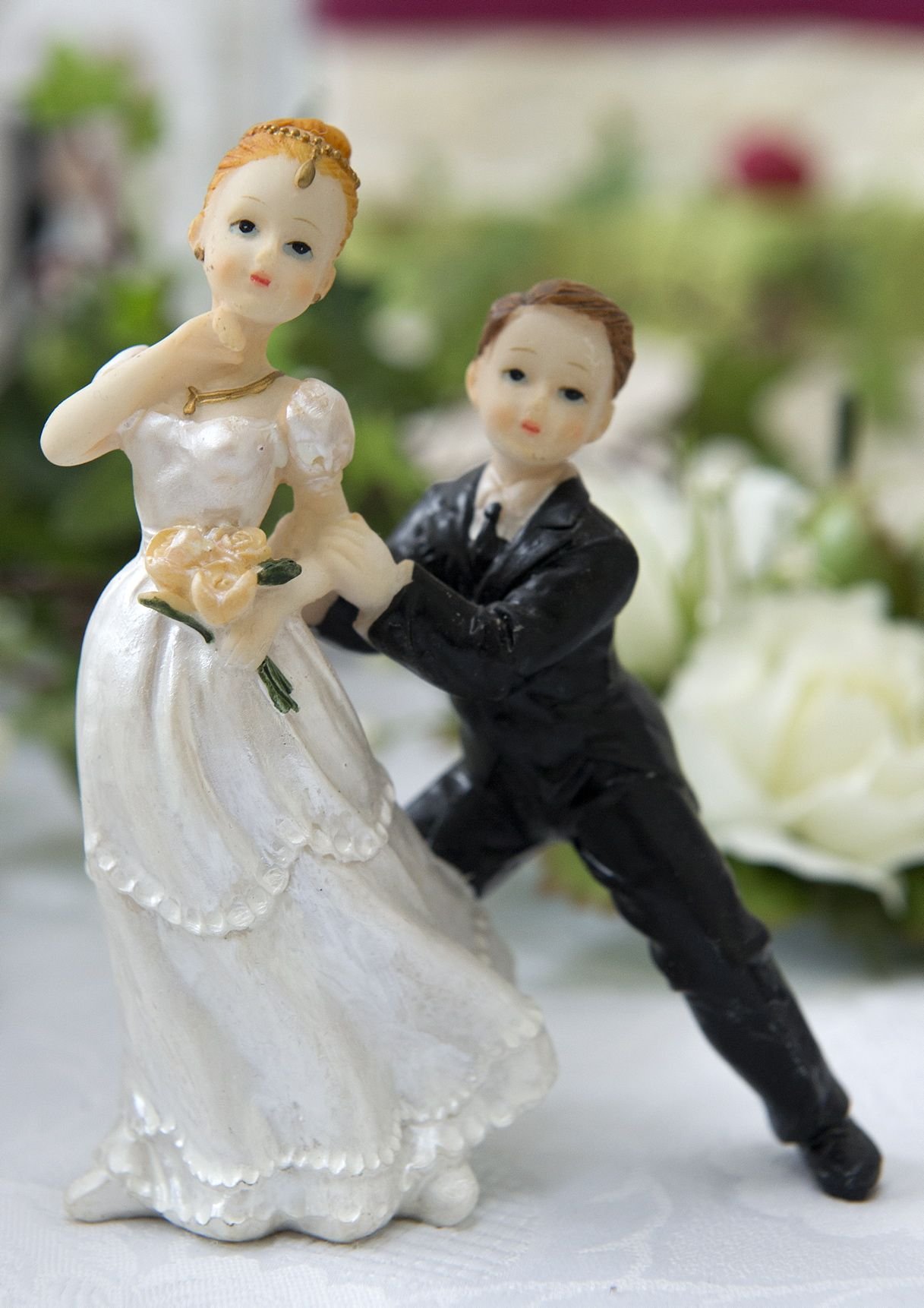 Dieses Miniatur-Brautpaar für die Hochzeitstorte war auf einer Hochzeitsmesse in Quedlinburg zu sehen.