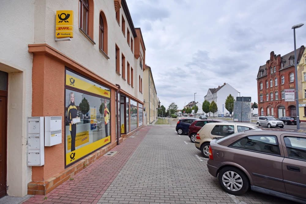 Die Partnerfiliale der Deutschen Post befindet sich in der Bismarckstraße 19.