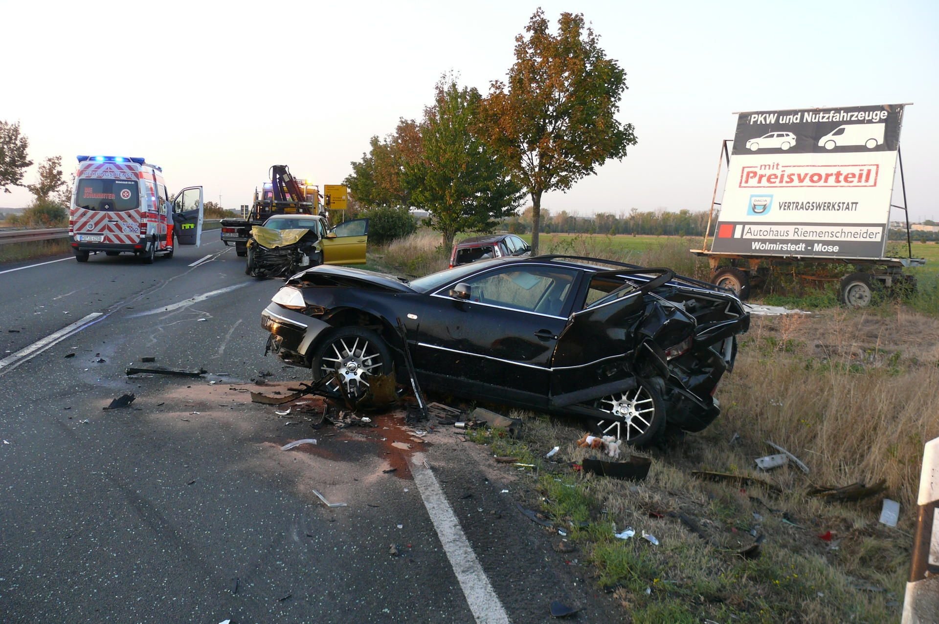 Auf der B189 bei Meitzenbach ist eine Person bei einem Verkehrsunfall verletzt worden.