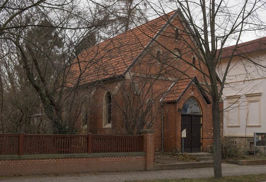 Die durch einen Brand beschädigte Schlosskapelle in Ballenstedt könnte im Frühjahr wieder eingeweiht werden.