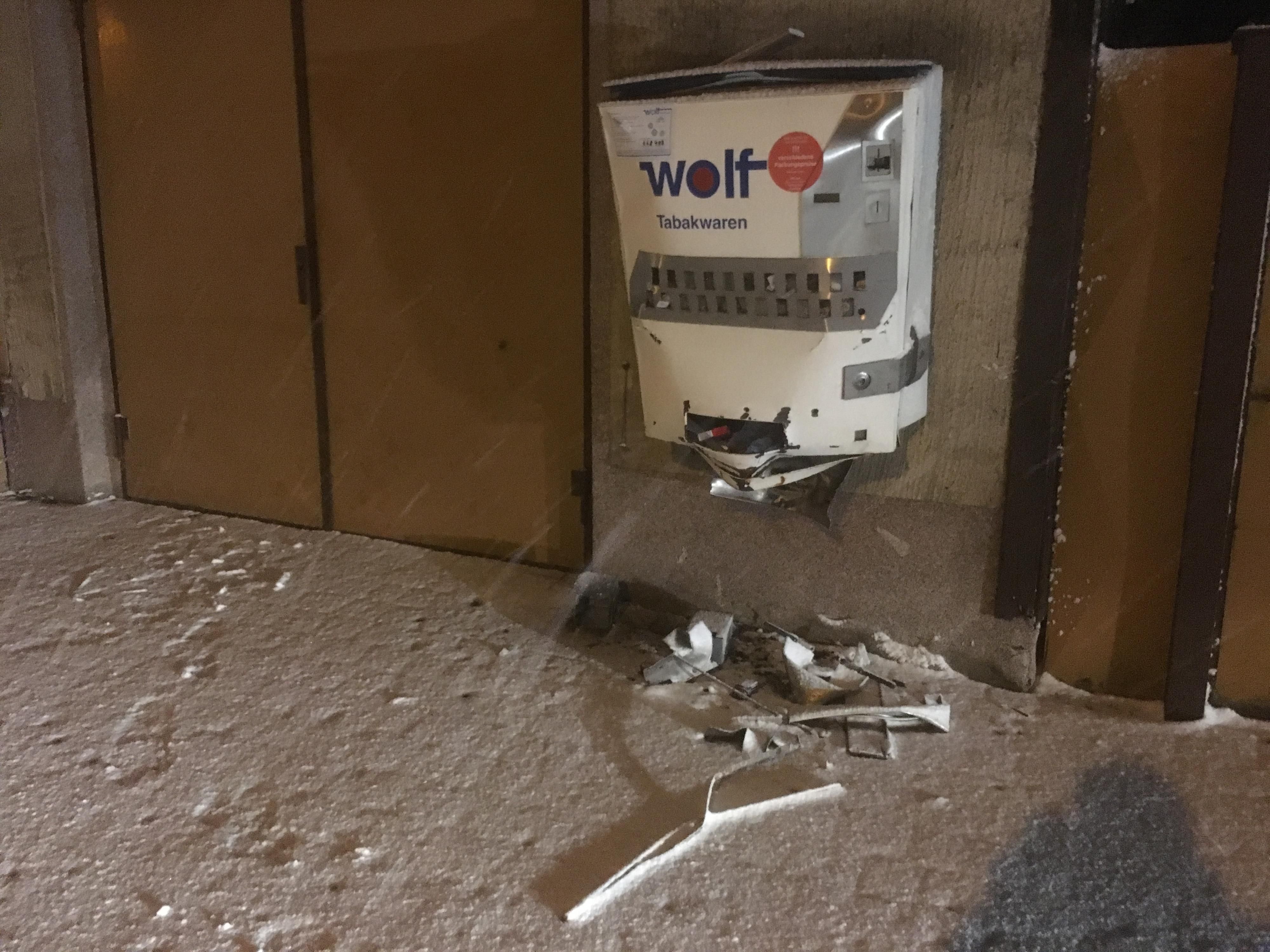 Mindestens drei Zigarettenautomaten wurden wie hier in Seegrehna am Neujahrstag in Wittenberg gesprengt.
