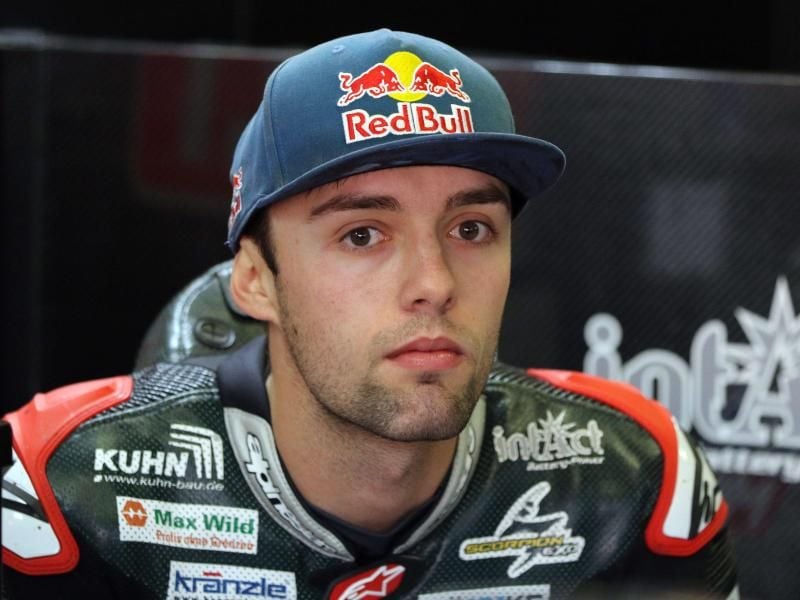 Jonas Folger wird als Ersatz für einen verletzten Stammfahrer in Barcelona, Assen und auf dem Sachsenring an den Start gehen. Foto: Eddy Lemaistre/EPA
