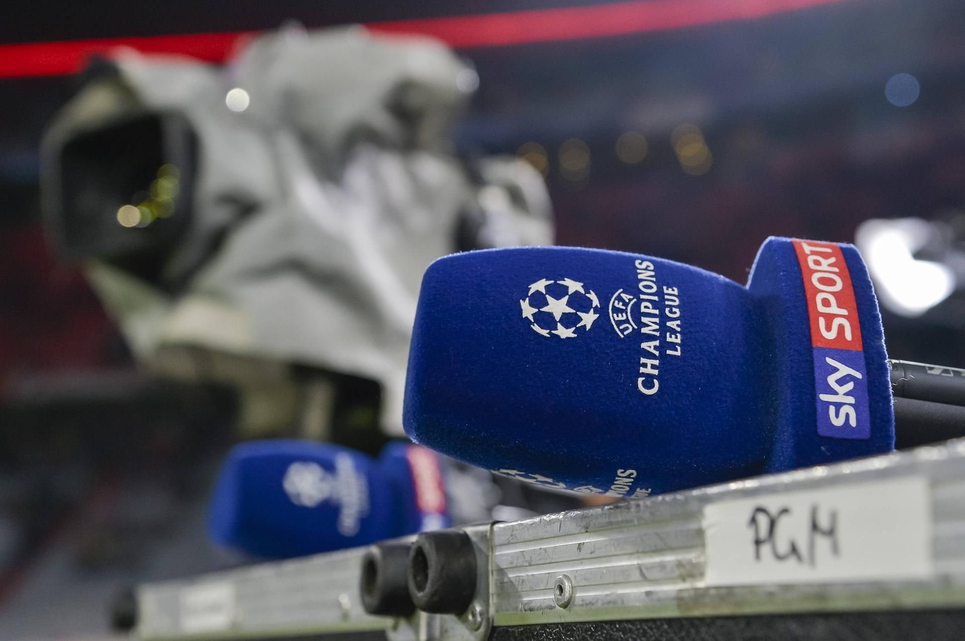 Der Pay-TV-Sender Sky teilt sich die Rechte an der Champions League mit dem Streaming-Portal DAZN.de.