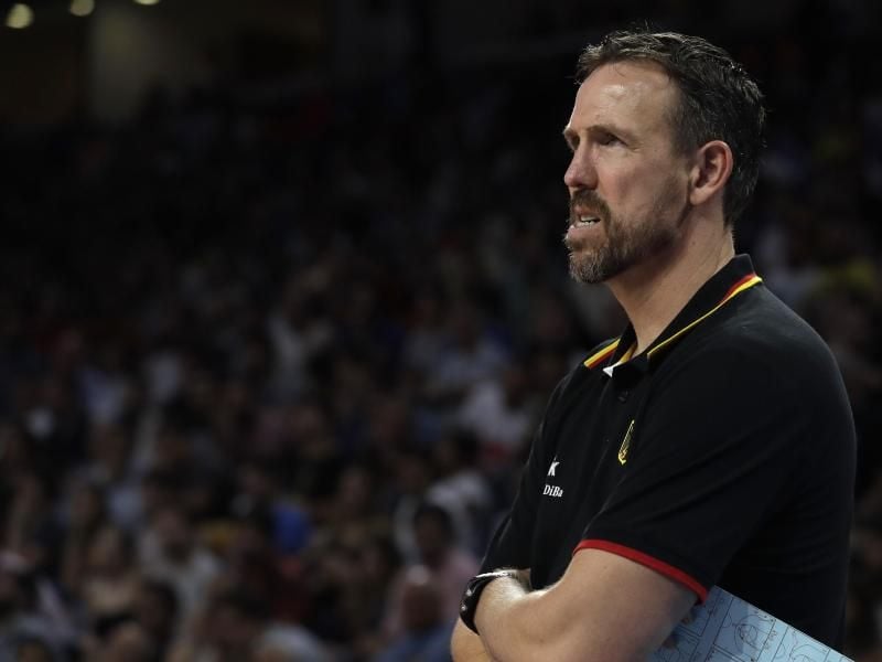 Steht vor der Unterschrift bei den Bulls: Chris Fleming. Foto: Thanassis Stavrakis/AP