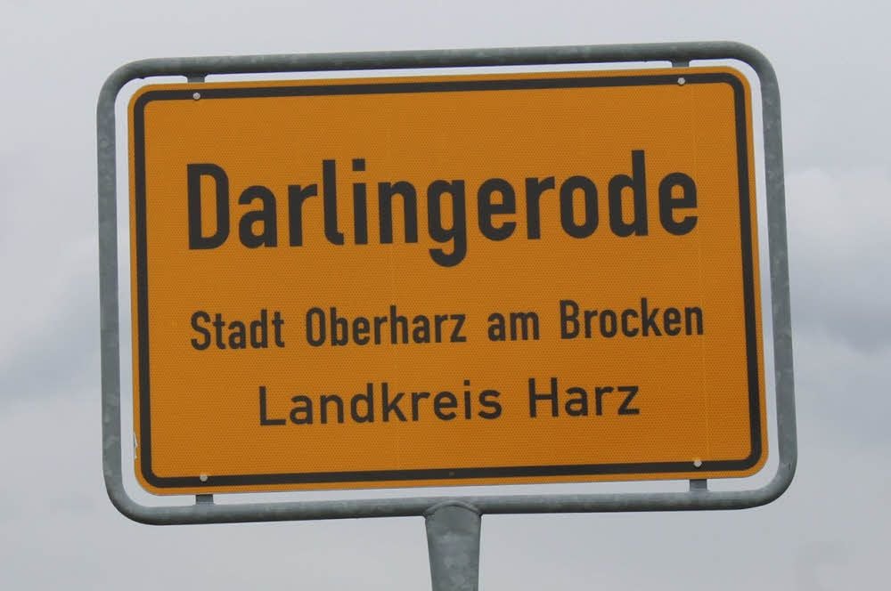 Nein, das stimmt so nicht: Darlingerode gehört nicht zur Stadt Oberharz am Brocken.