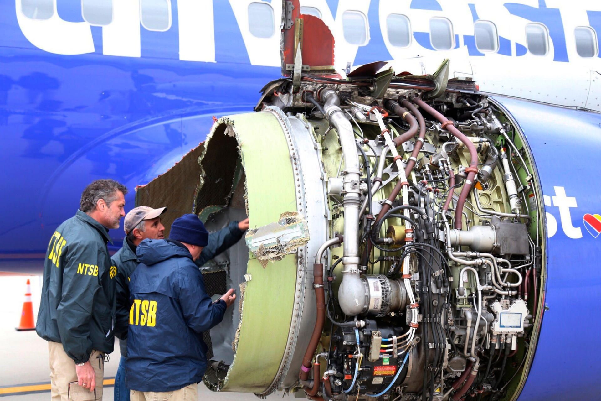 Das völlig zerstörte Triebwerk der Maschine von Southwest Airlines.