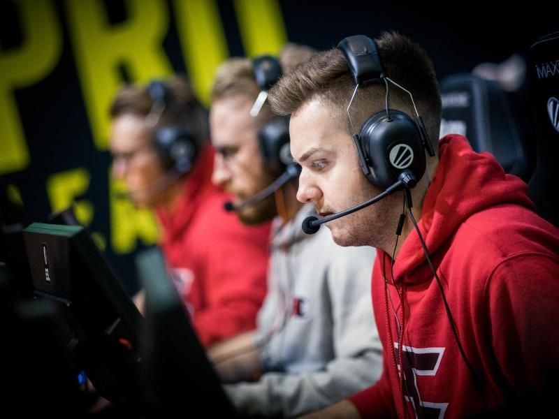 FaZe Clan um Nikola „NiKo” Kovač hat während der gesamten IEM New York nur zwei Karten verloren. Foto: Helena Kristiansson/ESL/dpa
