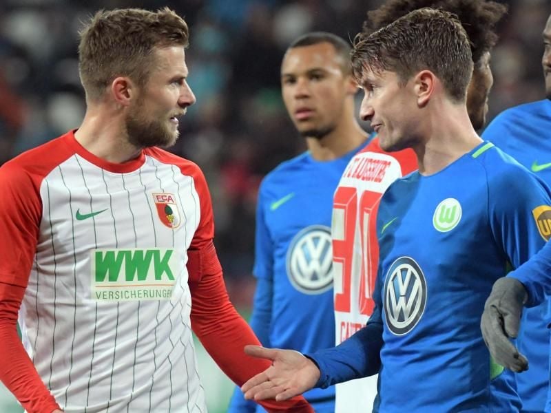 Der VfL Wolfsburg empfängt im Freitagsspiel der Bundesliga den FC Augsburg. Foto: Stefan Puchner