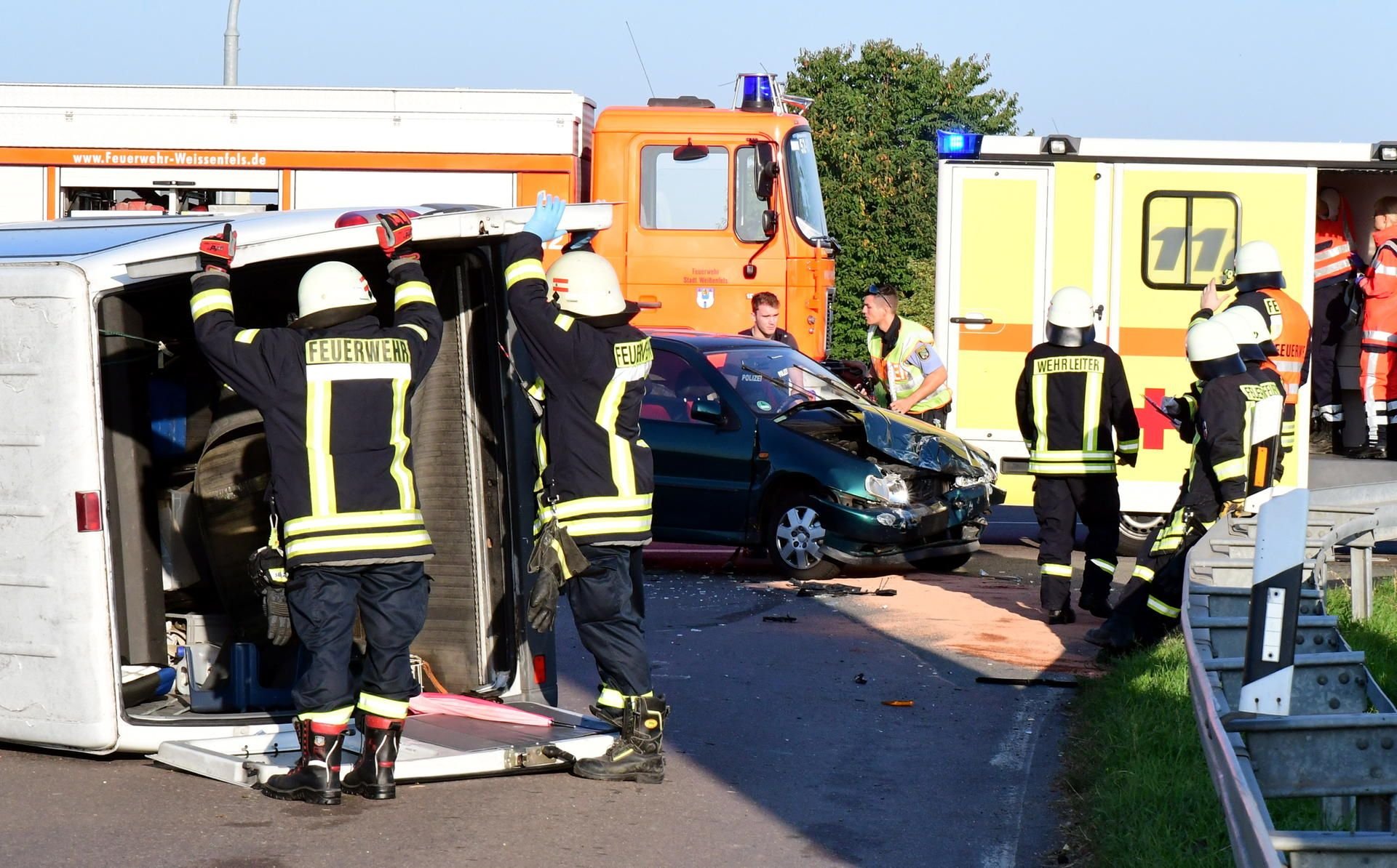 Unfall am Mittwoch morgen an der B91 bei Weißenfels