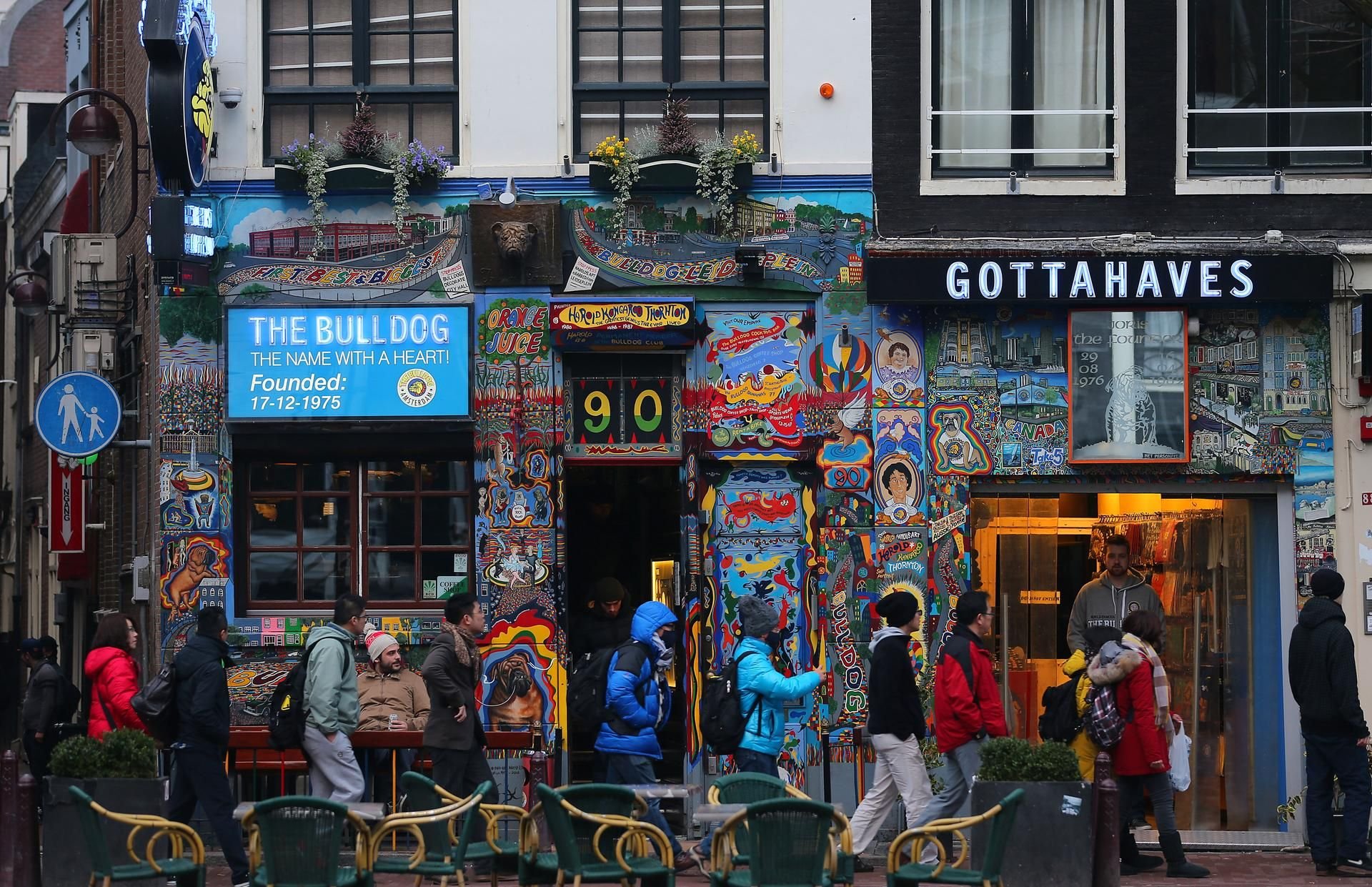 Coffeeshops sollen künftig für ausländische Touristen in Amsterdam nicht mehr zugänglich sein.
