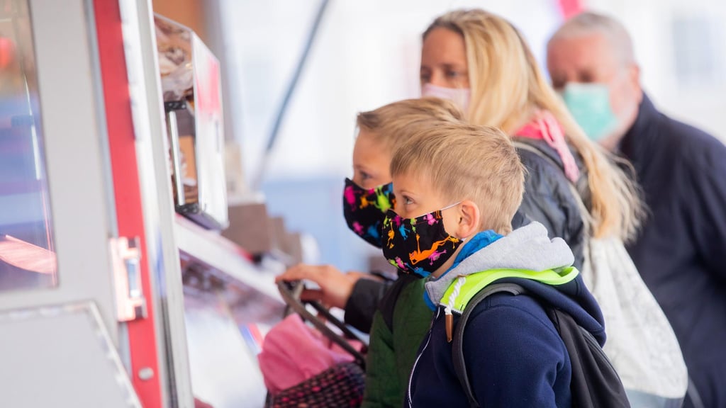 Kinder erkranken in der Regel weniger heftig an Corona.