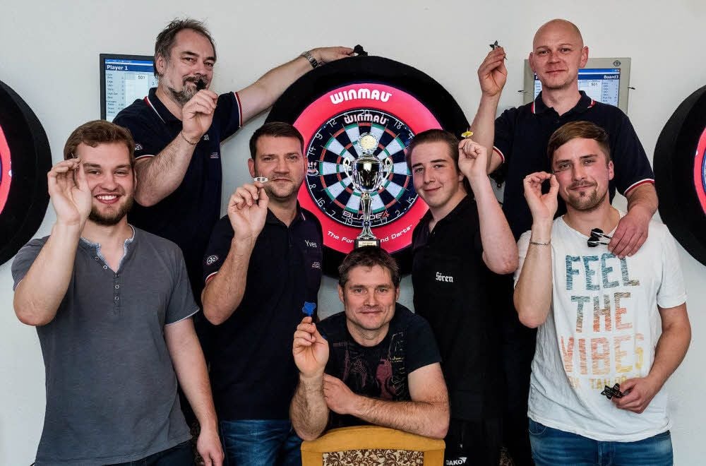Sieger: Robert Friebel, Ralf Schulz, Yves Wawrzyniak, Jens Bartel, Sören-Cyrill Veit, Danny Pitschke und Normen Erfurt (v.l.)