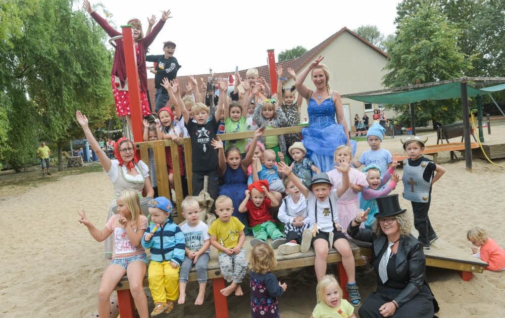 Kürzlich wurde in der Naturkindertagesstätte in Elsnigk ein Märchenfest gefeiert.