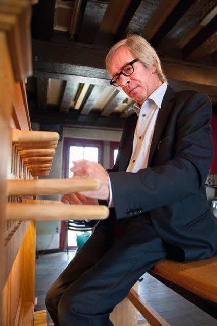 Frank Deleu spielt am Freitag in Halle am Carillon.