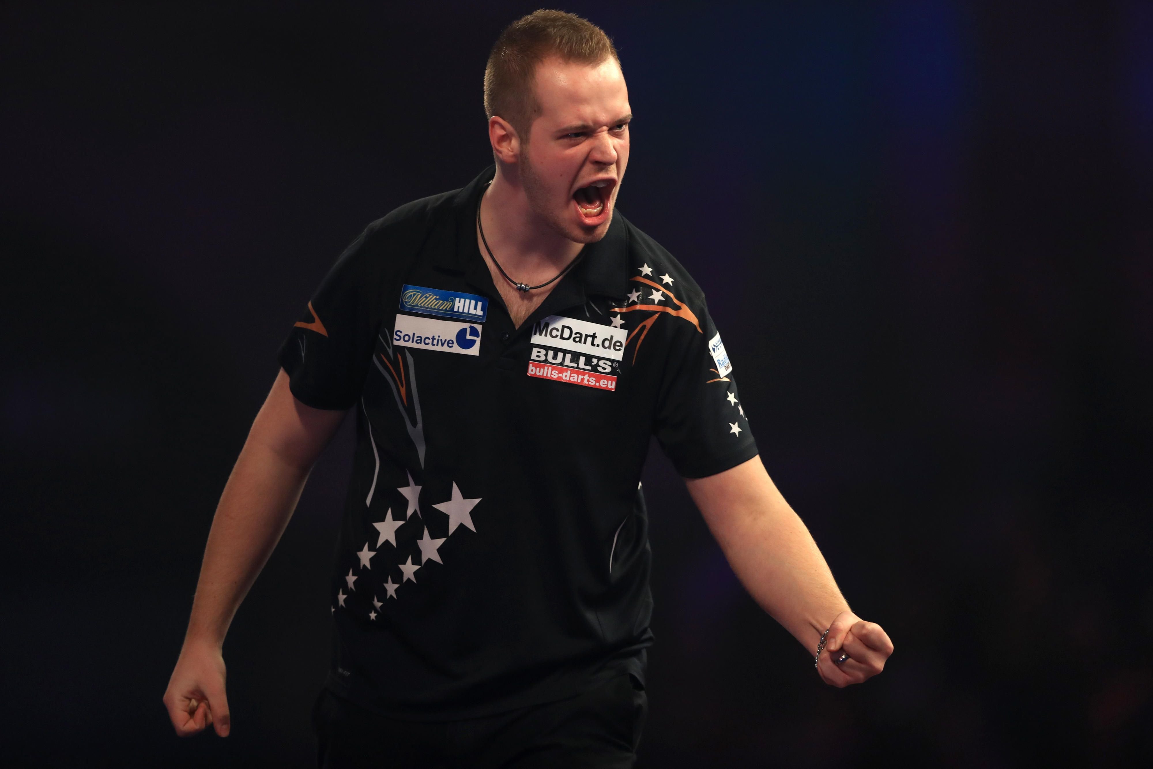 Max Hopp ballt die Faust.