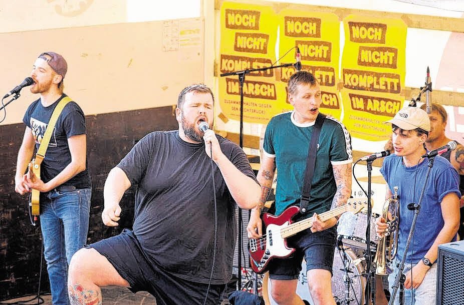 „Feine Sahne Fischfilet“ in Aktion