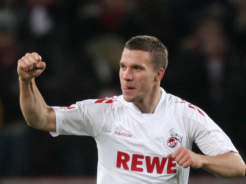 Lukas Podolski schließt eine Rückkehr zu seinem Heimatverein 1. FC Köln nicht aus. Foto (2011): Rolf Vennenbernd Foto: Rolf Vennenbernd