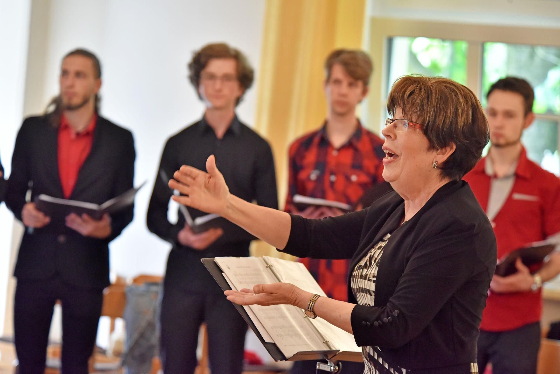 Zum Abschied ein Konzert: Lehrerin und Chorleiterin Ursula Ulrich