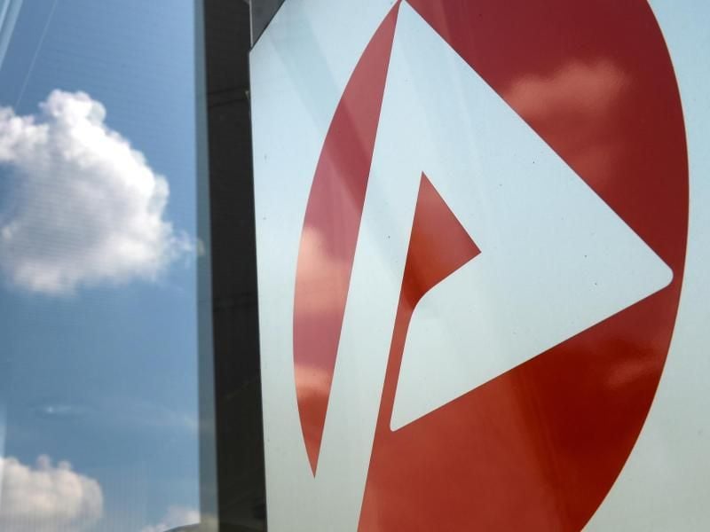 Ein Jobcenter kann zu vorläufigen Zahlungen verpflichtet werden. Zum Beispiel, wenn die Erwerbsfähigkeit des Arbeitnehmers nicht geklärt ist. Foto: Jens Kalaene