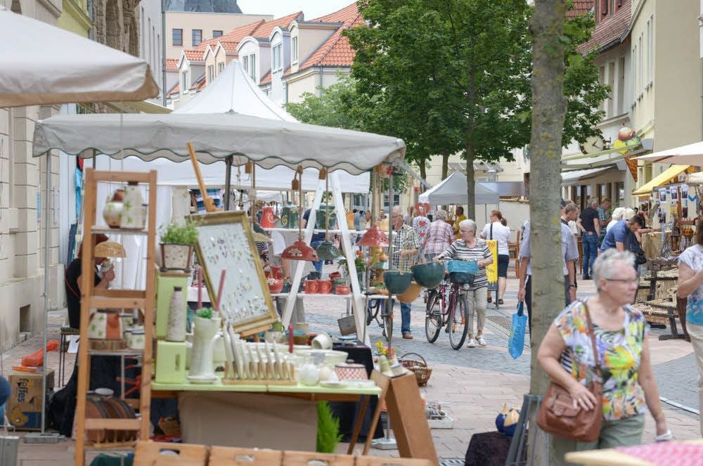 Veranstaltungen wie der Töpfermarkt machen die Innenstadt attraktiv.