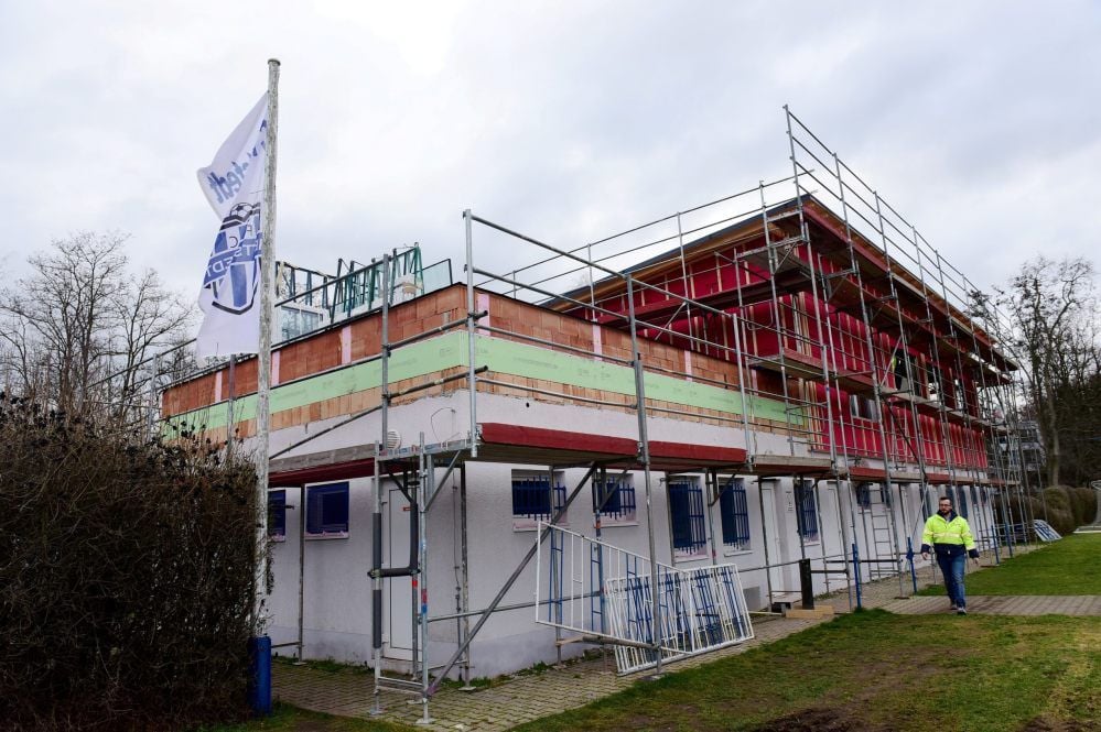 FC Hettstedt: Das Stadion ist deutlich in die Höhe gewachsen.