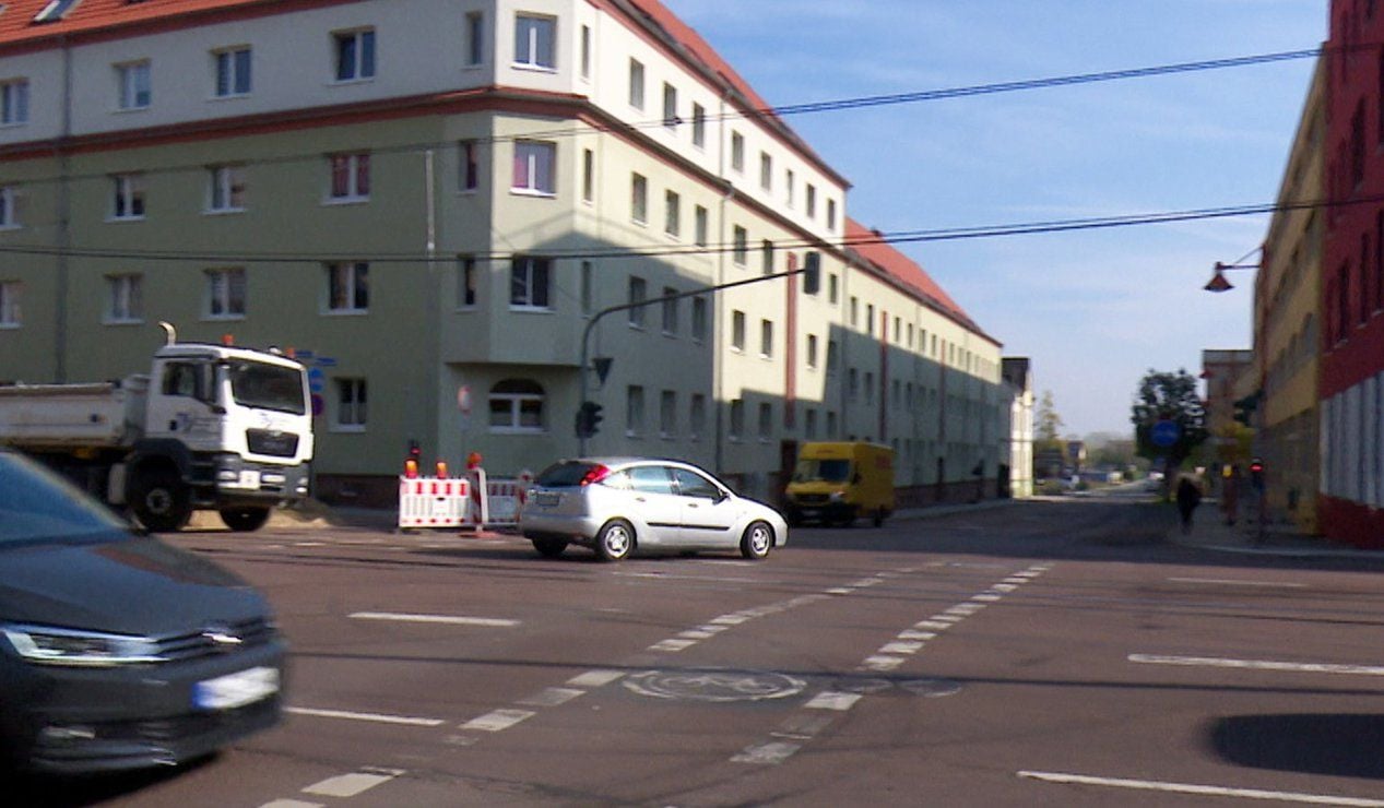 Die Thüringer Straße wird an der Einmündung zur Merseburger Straße voll gesperrt.