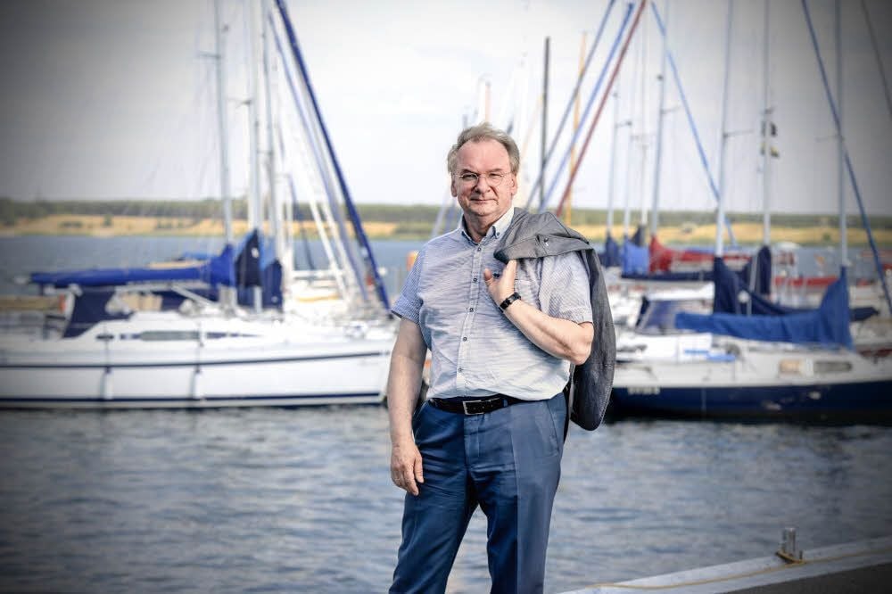 „Sachsen-Anhalt ist kein Museum“, sagte der Ministerpräsident Reiner Haseloff am Ufer der Goitzsche bei Bitterfeld-Wolfen.
