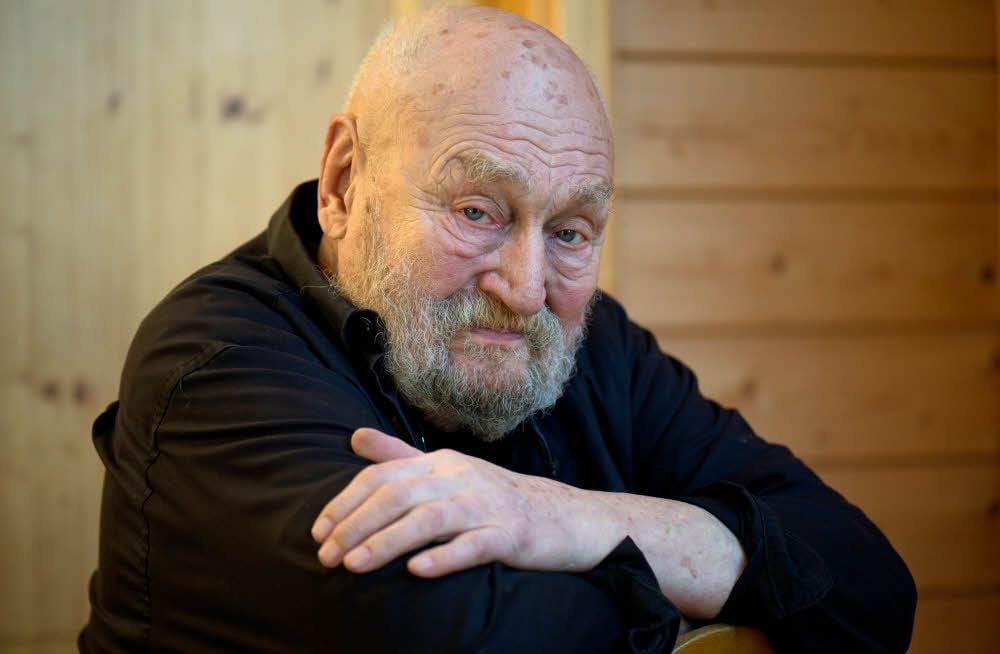 Rolf Hoppe im Jahr 2015. Das Foto entstand in seinem Haus am Rand von Dresden, wo er bis zu seinem Tod lebte.