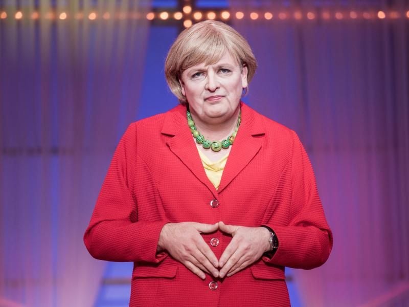 Florian Sitte parodiert Angela Merkel. Foto: Andreas Arnold