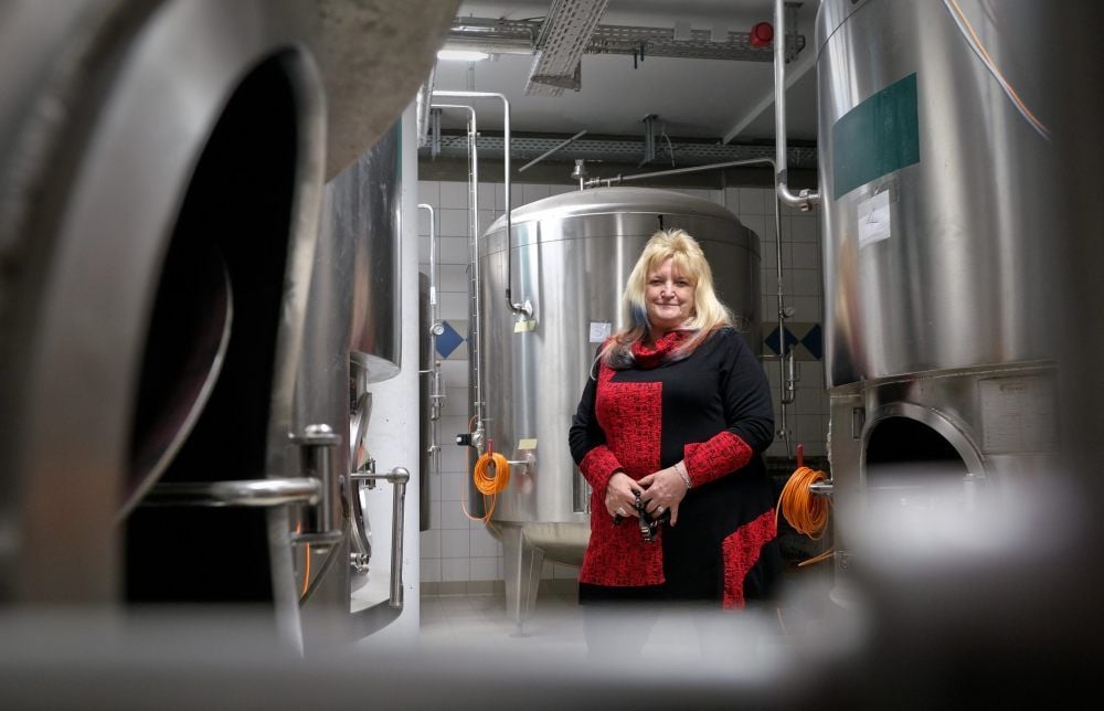 Martina Staude, Geschäftsführerin der Saale-Werkstätten im Verein Lebenshilfe, freut sich auf die neue Brauerei.