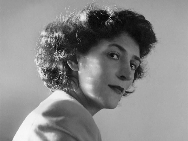 Die US-amerikanische Fotografin Helen Levitt (1913-2009) um 1940. Foto: Film Documents/Galerie Thomas Zander/Albertina